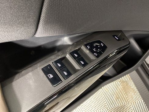 New 2026 BMW X3 xDrive30 w/ Premium Package image 8