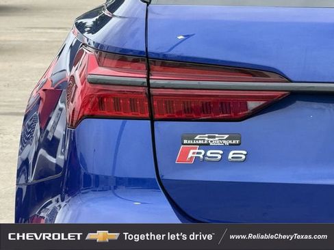 Used 2023 Audi RS 6 AWD/4WD image 10