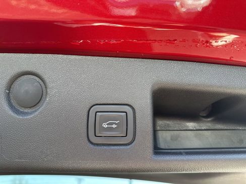 Used 2024 Chevrolet Equinox LT image 12