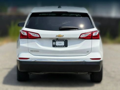 Used 2021 Chevrolet Equinox LT FWD image 4