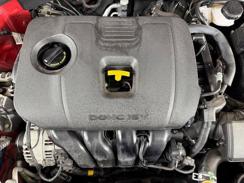 Certified 2020 Hyundai Elantra SEL image 15