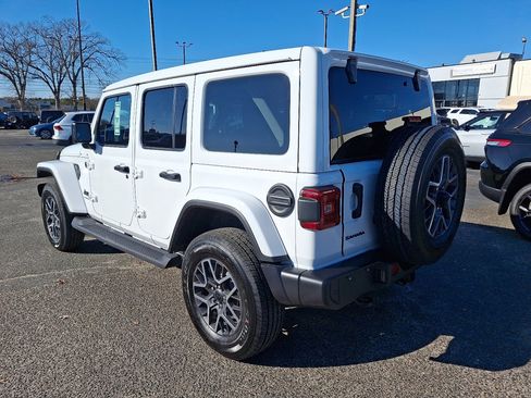 New 2026 Jeep Wrangler Sahara image 7