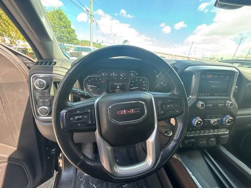 Used 2021 GMC Sierra 1500 SLT w/ SLT Premium Plus Package AWD/4WD image 13