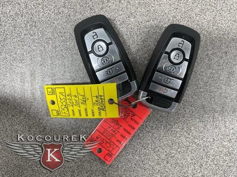 Used 2023 Ford Edge SEL AWD/4WD image 25