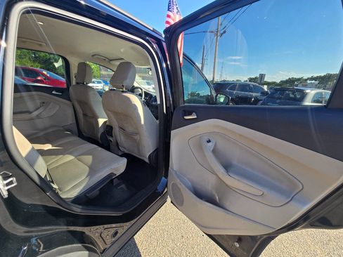Used 2018 Ford Escape SE w/ Ford Safe & Smart Package FWD image 33