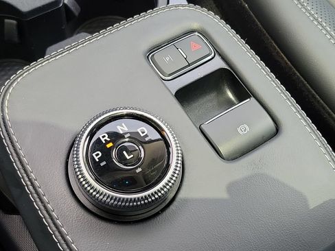 Used 2024 Ford Mustang Mach-E Premium AWD/4WD image 29