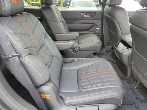 New 2026 Nissan Armada PRO-4X w/ Captain's Chari Seat Package image 15