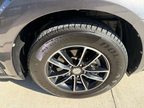 Used 2017 Dodge Journey SE w/ Flexible Seating Group image 71