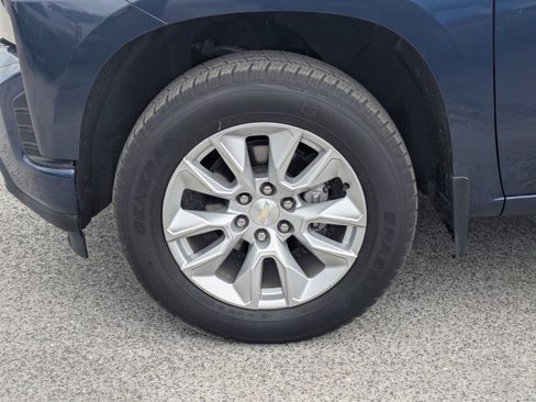 Used 2022 Chevrolet Silverado 1500 Custom image 9