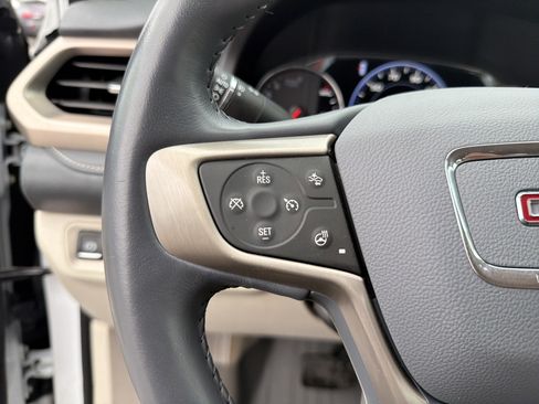 Used 2020 GMC Acadia Denali w/ Technology Package image 15