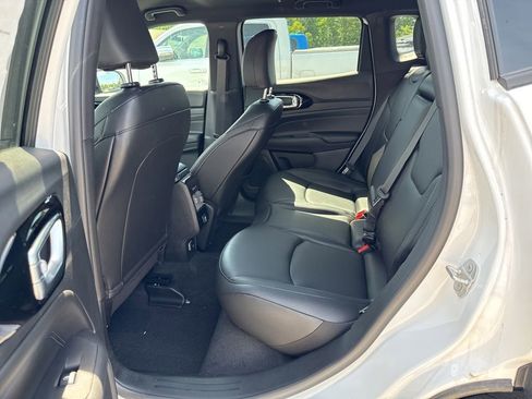 New 2026 Jeep Compass Limited AWD/4WD image 18