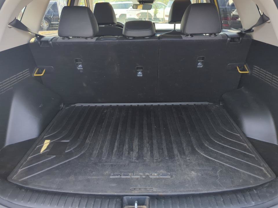 Used 2022 Kia Seltos S AWD/4WD image 19
