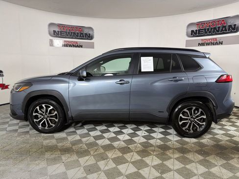 Used 2024 Toyota Corolla Cross AWD Hybrid image 6