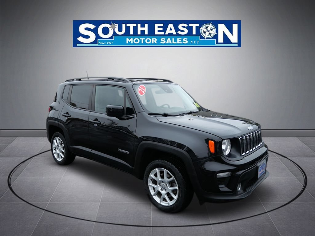 Used 2021 Jeep Renegade Latitude AWD/4WD image 2