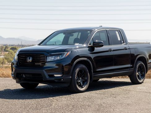 Used 2023 Honda Ridgeline Black Edition image 9