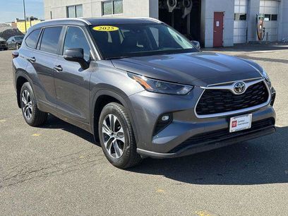 Certified 2025 Toyota Highlander XLE