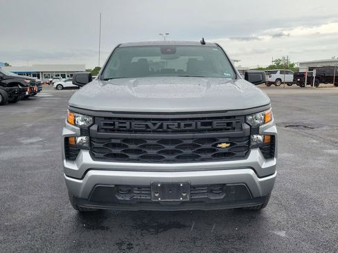 Used 2025 Chevrolet Silverado 1500 Custom image 9