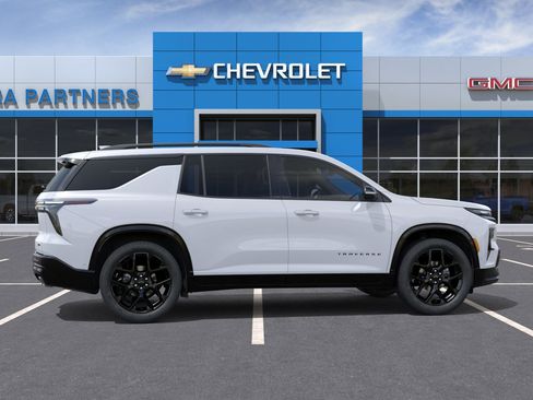 New 2026 Chevrolet Traverse RS FWD image 6