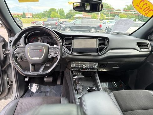 Used 2022 Dodge Durango GT RWD image 13