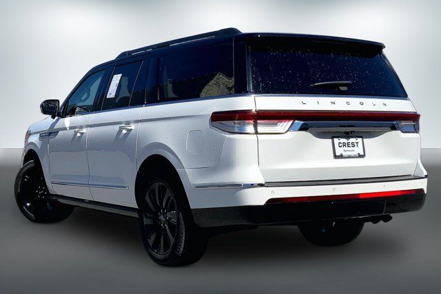 Used 2023 Lincoln Navigator L Black Label AWD/4WD image 9