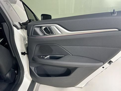 Used 2025 BMW i4 eDrive40 RWD image 43