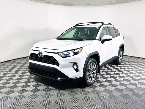 Used 2024 Toyota RAV4 XLE Premium w/ Weather Package FWD image 7