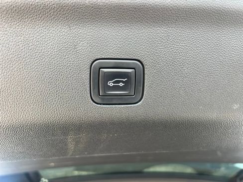 Used 2023 Cadillac Escalade ESV Sport w/ Touring Package AWD/4WD image 21