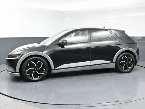 Used 2024 Hyundai Ioniq 5 Limited image 6