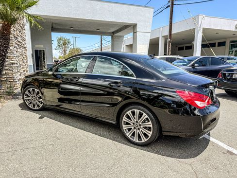 Used 2018 Mercedes-Benz CLA 250 image 3