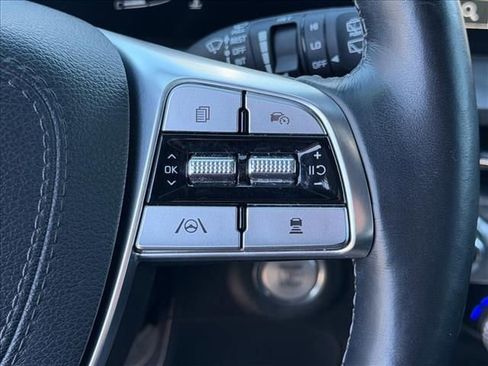 Used 2024 Kia Telluride AWD image 21