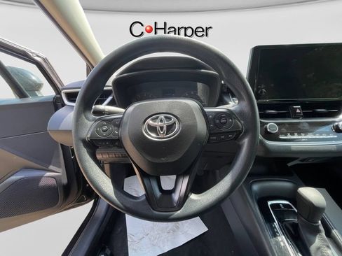 Used 2024 Toyota Corolla LE FWD image 21