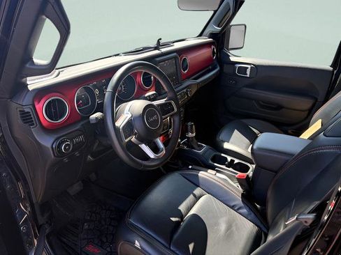 Used 2019 Jeep Wrangler Unlimited Rubicon AWD/4WD image 7