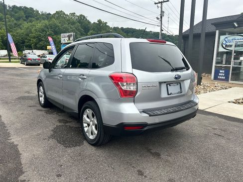 Used 2014 Subaru Forester 2.5i Premium w/ Popular Package #1 AWD/4WD image 6