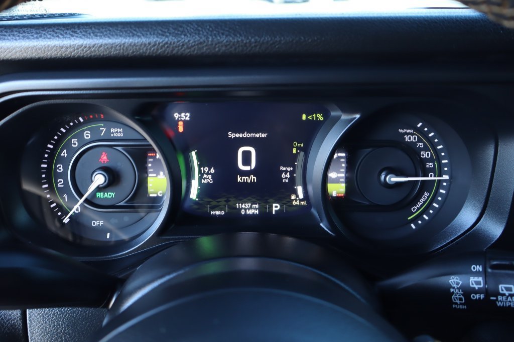 Used 2025 Jeep Wrangler Unlimited Sport S 4xe AWD/4WD image 22