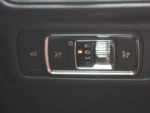 Used 2020 Lincoln Corsair AWD w/ Equipment Group 101A image 27