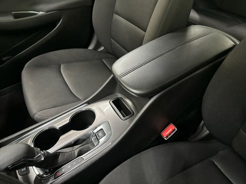 Certified 2025 Chevrolet Malibu LT image 33