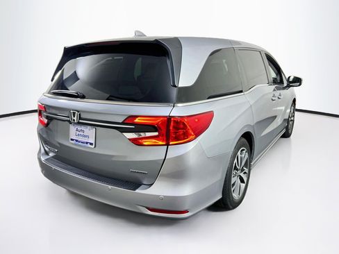 Used 2023 Honda Odyssey Touring image 5