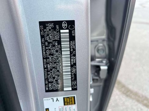 Certified 2023 Toyota Prius Prime FWD image 22