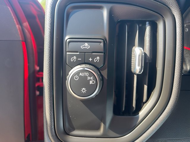 Used 2023 Chevrolet Silverado 1500 Custom RWD image 20