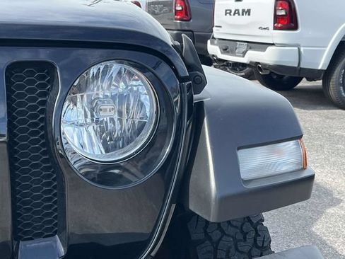 Used 2021 Jeep Wrangler Unlimited Sport AWD/4WD image 9