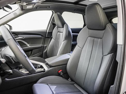 New 2025 Audi Q5 Premium Plus image 11