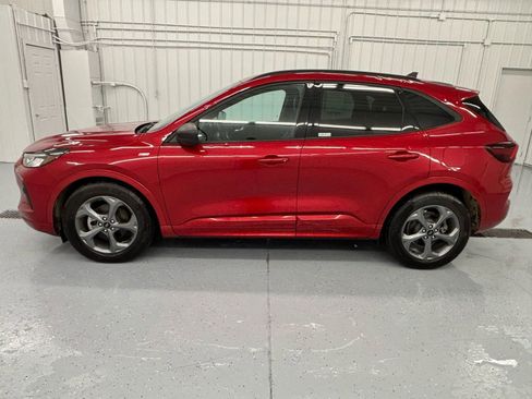 Used 2023 Ford Escape ST-Line w/ Tech Pack #1 image 2