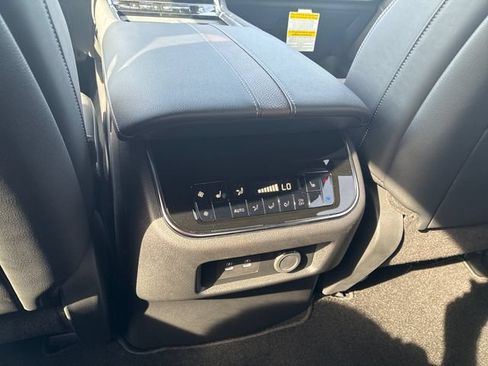 New 2026 Nissan Armada Platinum RWD image 22