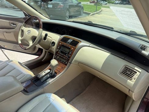 Used 2004 Toyota Avalon XL FWD image 15