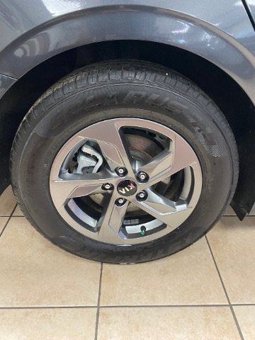 Used 2021 Kia K5 LXS FWD image 31
