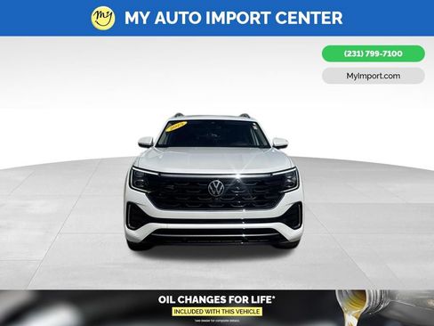 Used 2025 Volkswagen Atlas SEL Premium R-Line AWD/4WD image 2