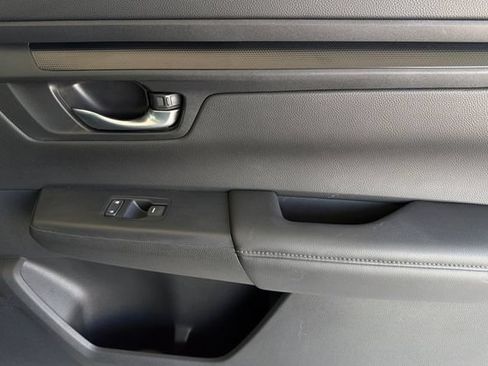 Certified 2025 Honda CR-V EX image 22