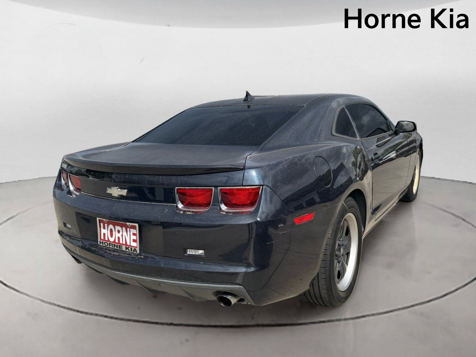 Used 2013 Chevrolet Camaro LS RWD image 4