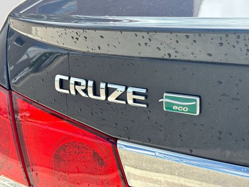 Used 2014 Chevrolet Cruze Eco FWD image 13
