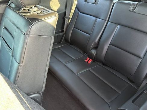 Used 2023 Ford Explorer Limited AWD/4WD image 11